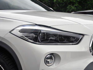 2018sDrive 25i AMԽҰb V (x)(ji)^