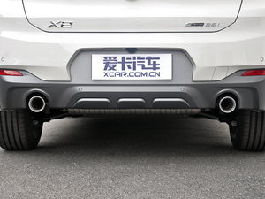 2018款sDrive 25i 豪华型M越野套装 国V 排气管