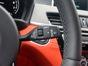 2018sDrive 25i AMԽҰb (gu)V п؅^(q)