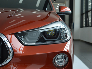 2018sDrive 25i AMԽҰb V 