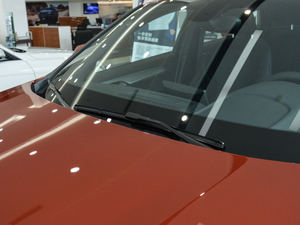 2018sDrive 25i AMԽҰb V ˢ