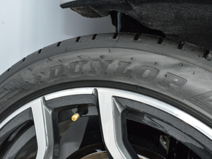 2018sDrive 25i AMԽҰb V ݆̥Ʒ