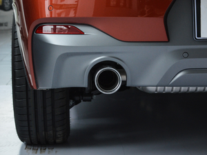 2018sDrive 25i AMԽҰb V (ji)^