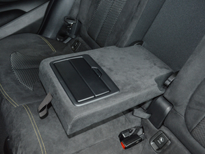 2018sDrive 25i AMԽҰb V 