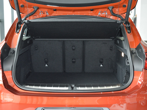 2018sDrive 25i AMԽҰb V g