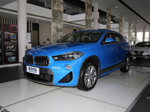 2018款sDrive 25i 领先型M越野套装 国V 左前45度