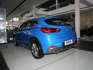 2018款sDrive 25i 领先型M越野套装 国V 左后45度