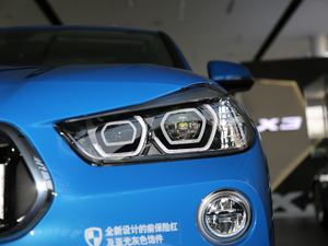 2018sDrive 25i I(lng)MԽҰb V 