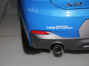 2018sDrive 25i IMԽҰb V ^