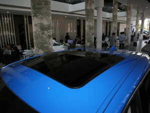 2018sDrive 25i IMԽҰb V ܇