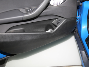 2018sDrive 25i IMԽҰb V ǰTg