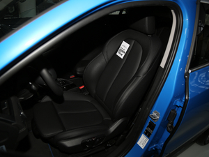 2018sDrive 25i IMԽҰb V {