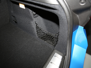 2018sDrive 25i IMԽҰb V g