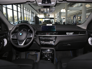 2018sDrive 25i I(lng)MԽҰb V (ni)ȫ