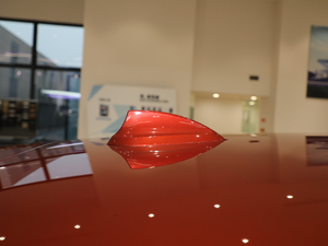 2018sDrive 25i MԽҰb (gu)V (x)(ji)^