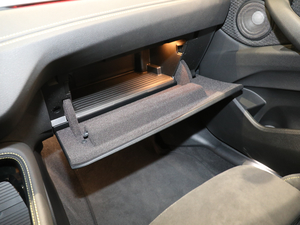 2018sDrive 25i MԽҰb V 