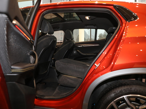 2018sDrive 25i MԽҰb V ηŵ