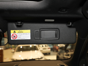 2018sDrive 25i MԽҰb V g