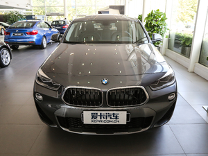 2018款xDrive 25i M越野套装 国V 正前