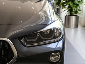 2018xDrive 25i MԽҰb V 