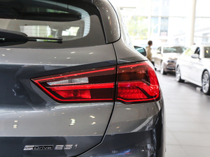 2018xDrive 25i MԽҰb V β