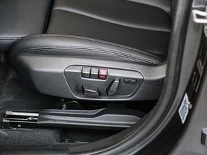 2018xDrive 25i MԽҰb V {{