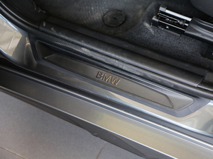 2018xDrive 25i MԽҰb V g