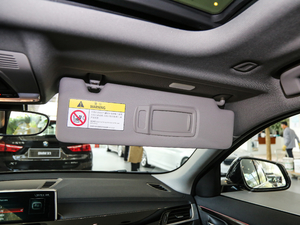 2018xDrive 25i MԽҰb V g