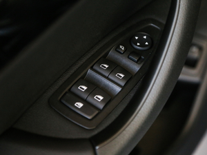 2018xDrive 25i MԽҰb V {܇ƅ^	