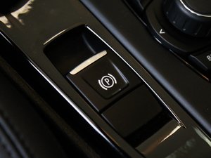 2018xDrive 25i MԽҰb V v܇Ƅ(dng)