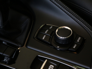 2018xDrive 25i MԽҰb V п؅^(q)