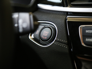 2018xDrive 25i MԽҰb V п؅^(q)