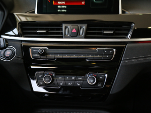 2018xDrive 25i MԽҰb V {(dio)(ji)