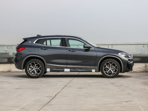 2018款sDrive 20i M越野套装 国V 整体外观