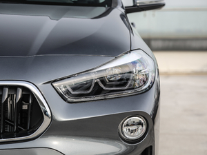 2018sDrive 20i MԽҰb V 