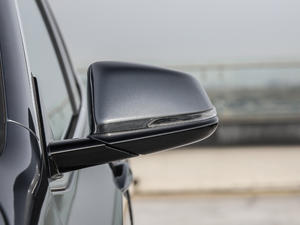 2018sDrive 20i MԽҰb V ҕR