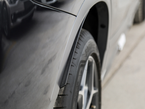 2018sDrive 20i MԽҰb V ^