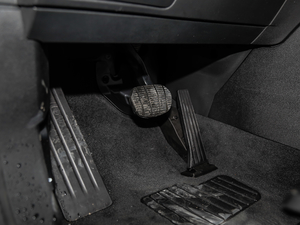 2018sDrive 20i MԽҰb (gu)V п؅^(q)