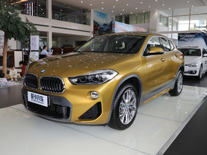 2018款sDrive 25i 领先型M越野套装 国V 左前45度