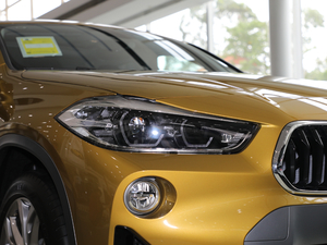 2018sDrive 25i IMԽҰb V ^