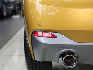 2018sDrive 25i IMԽҰb V (ji)^