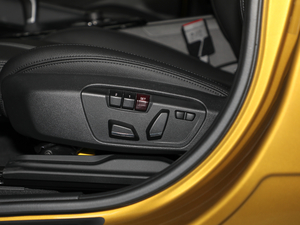 2018sDrive 25i IMԽҰb V {{