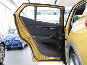 2018sDrive 25i IMԽҰb V ܇T