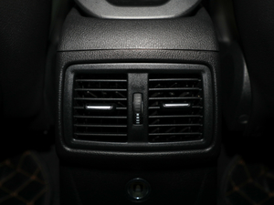 2018sDrive 25i IMԽҰb V п؅^(q)