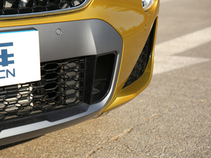 2018xDrive 25i MԽҰb V ^