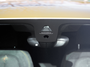 2018xDrive 25i MԽҰb V ^