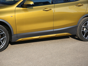 2018xDrive 25i MԽҰb V ^