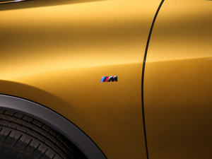 2018xDrive 25i MԽҰb V ^