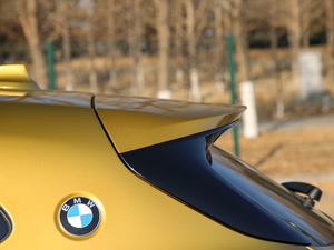 2018xDrive 25i MԽҰb V ^