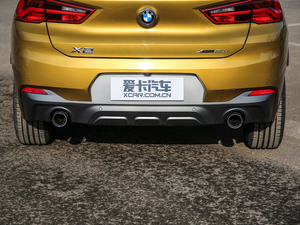 2018款xDrive 25i M越野套装 国V 排气管